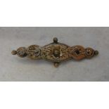 Small Victorian gold brooch (pin missing