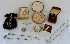 Assorted costume jewellery inc cased set