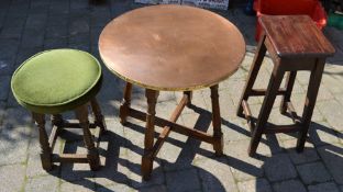 Pub table & 2 stools