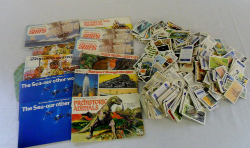 Various loose cigarette cards and albums