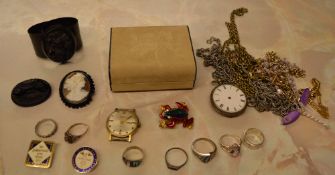 Various costume jewellery including a si