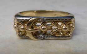 9ct gold mens buckle ring 8.1 g size V