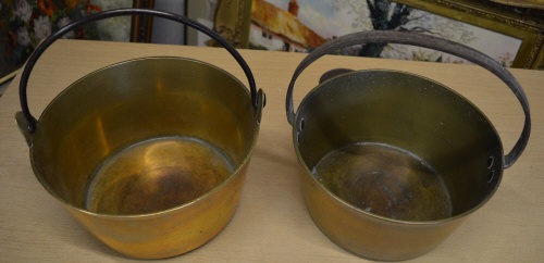 2 brass jam pans