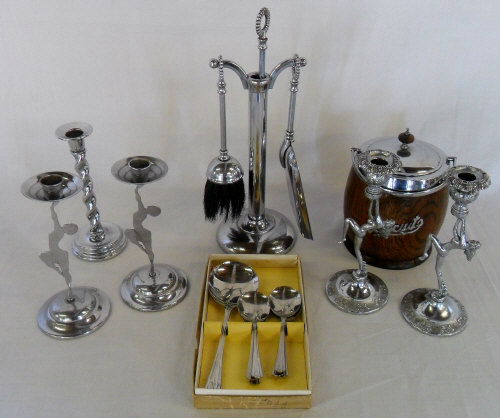 Various chrome/silver plate items inc 2