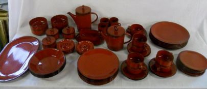 Red ceramic pt breakfast service