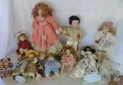 Various porcelain dolls (2 boxes)