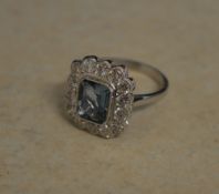 18ct diamond & 2ct aquamarine ring, diam