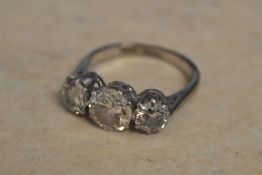 18ct gold & platinum 3 stone diamond rin