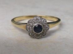 18ct gold sapphire and diamond ring 0.10