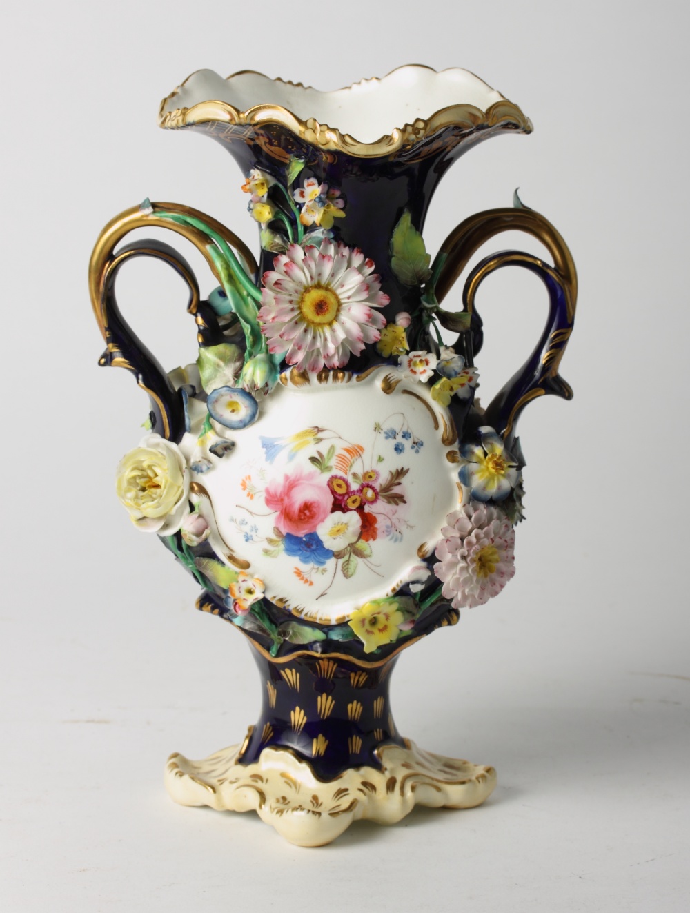 A pair of 19th Century blue and gilt decorated cabinet plates with hand-painted floral centres, a - Image 5 of 8