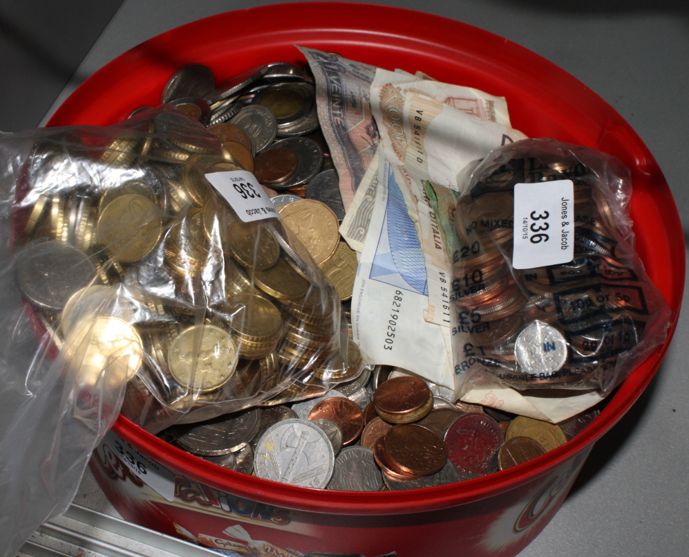 A large collection of World coins and bank notes