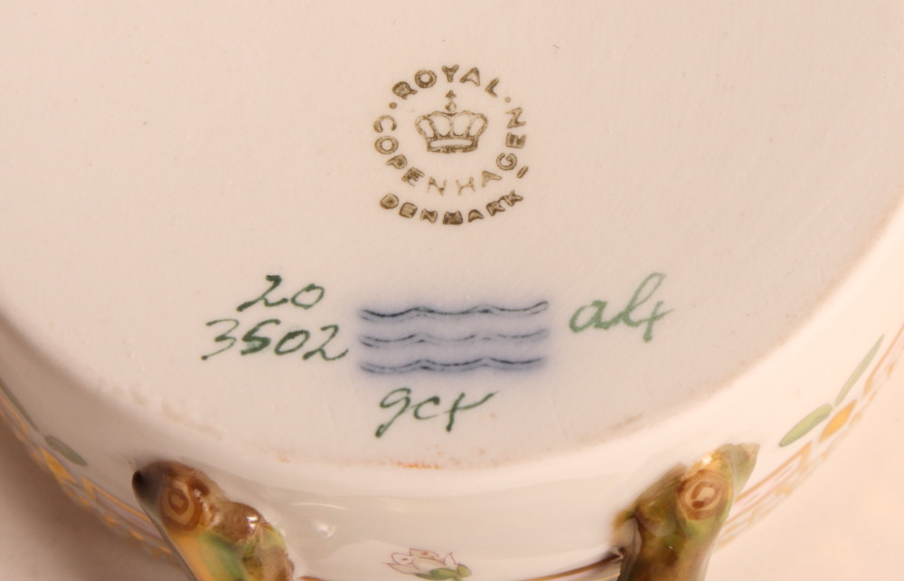 A Royal Copenhagen "Flora Danica" two-handled sugar bowl and cover, 3 1/2" dia - Image 2 of 3