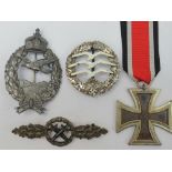 A WW1 German pilot's badge and a glider'