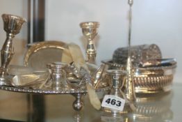 A HALLMARKED SILVER CAPSTAN INKWELL, VARIOUS SMALL SILVER WORK AND PLATEDWARE AND A LARGE EASTERN