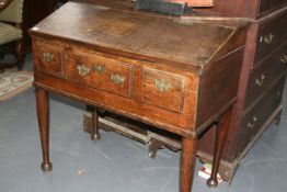 AN 18TH.C.COUNTRY OAK CLERK'S BUREAU