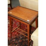 AN EDWARDIAN MAHOGANY AND INLAID PATIENCE TABLE