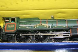 A Hornby Dublo boxed locomotive with tender and booklet, Ludlow Castle no 3221