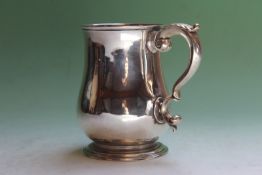 A George II silver tankard, dated London 1755, maker possibly Gabriel Sleath, 10.5ozs