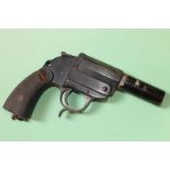 A WWII period german kreigsmarine flare pistol No 6124 (RFD buyers Only)