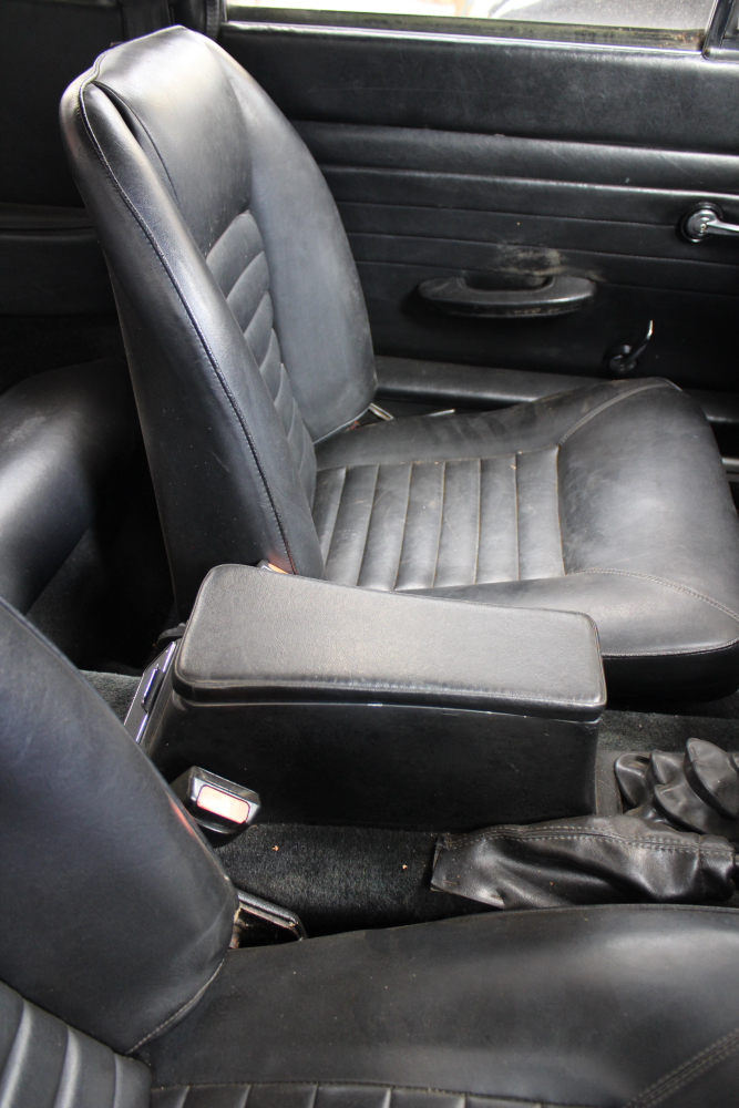 1968 Reliant Scimitar GTE SE5A (believed to be motor show car). Original black rexine interior. - Image 7 of 32