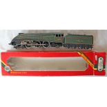 Model Railways Hornby 00 Gauge boxed 60022 Mallard, extremely good condition, wrong box (R.230