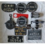 A miscellaneous lot to include: a circular shunting disc, a bardic hand lamp, a BR(M) shunting