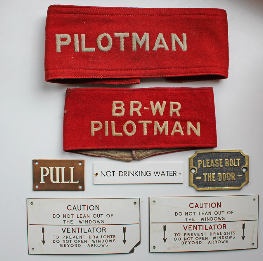 BR-WR Pilotman cloth Armband with straps together with a Pilotman cloth Armband complete with