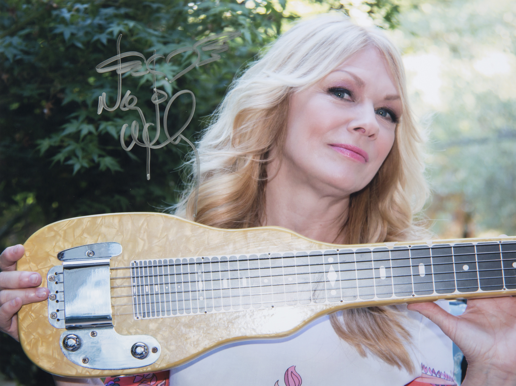 NANCY WILSON FENDER CHAMPION LAP STEEL GUITAR A vintage Fender Champion Lap Steel guitar in blonde - Image 2 of 2