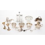 GROUP OF SILVERPLATED TABLEWARE A group of assorted silverplated tableware, including assorted