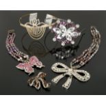 JOAN COLLINS COSTUME JEWELRY AND ACCESSORIES A collection of costume jewelry and accessories owned