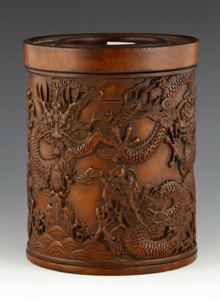 Chinese Brush Pot Brush pot, China, huanghuali wood, carved with images of five clawed dragons, 7 - Image 2 of 8