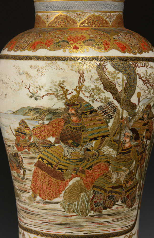 19th C. Pair of Satsuma Vases Pair of Satsuma vases, Japan, earthenware, decorated with figures of - Image 5 of 9