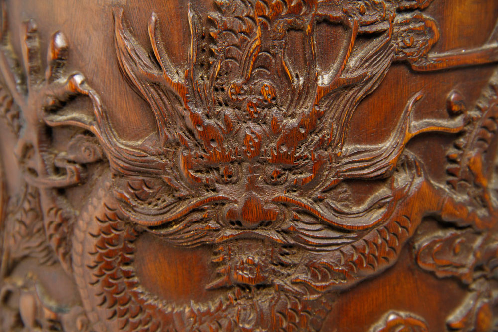 Chinese Brush Pot Brush pot, China, huanghuali wood, carved with images of five clawed dragons, 7 - Image 8 of 8