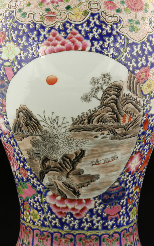 Pair of Chinese Lidded Vases Pair of lidded vases, China, porcelain, decorated with river scenes, - Image 4 of 19