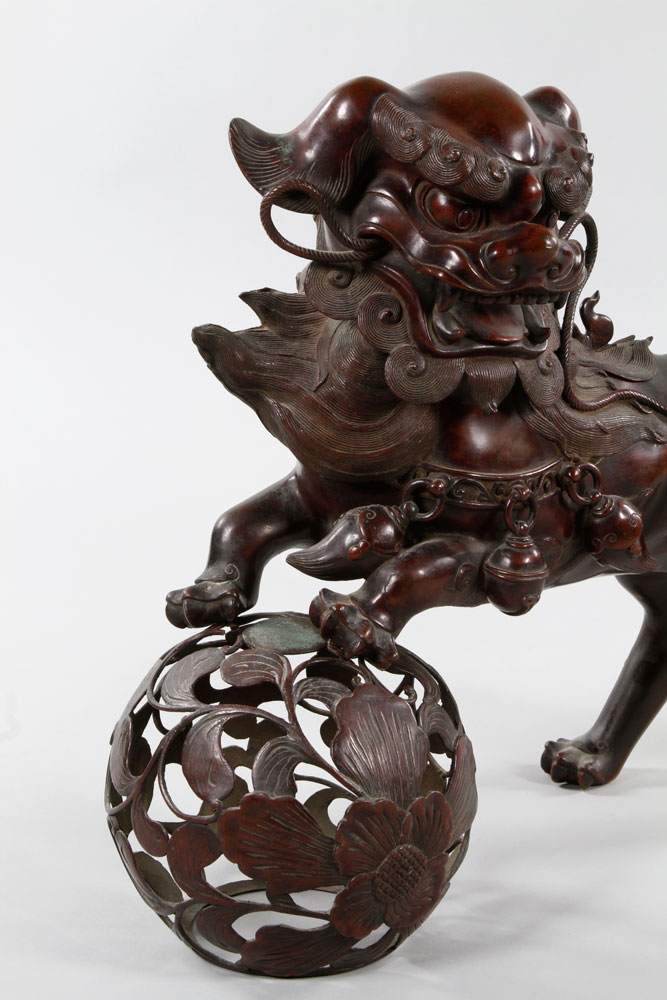 19th C. Japanese Foo Dog Foo dog figure, Japan, 19th century, bronze, comprised of four individual - Image 3 of 5