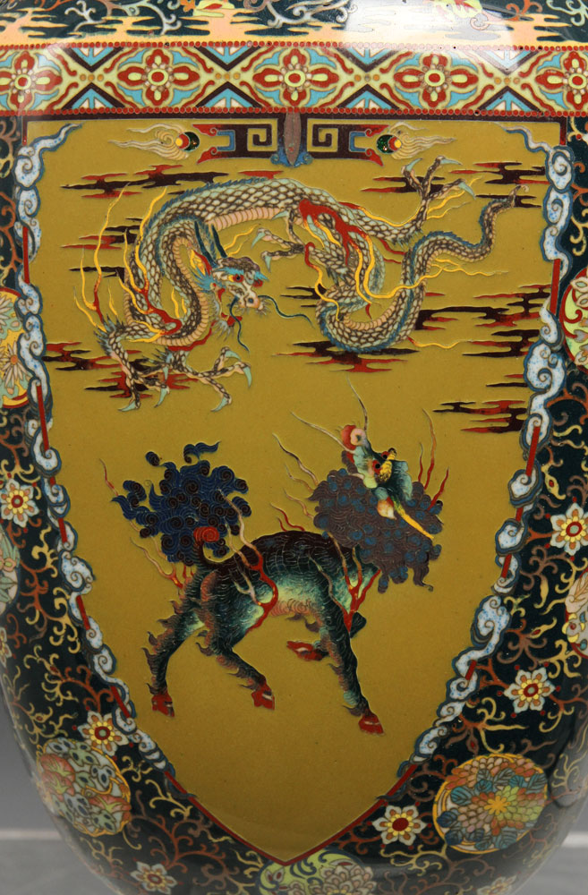 19th C. Japanese Cloissone Vase Vase, Japan, Meiji Period, 19th century, cloisonné over brass, - Image 5 of 11