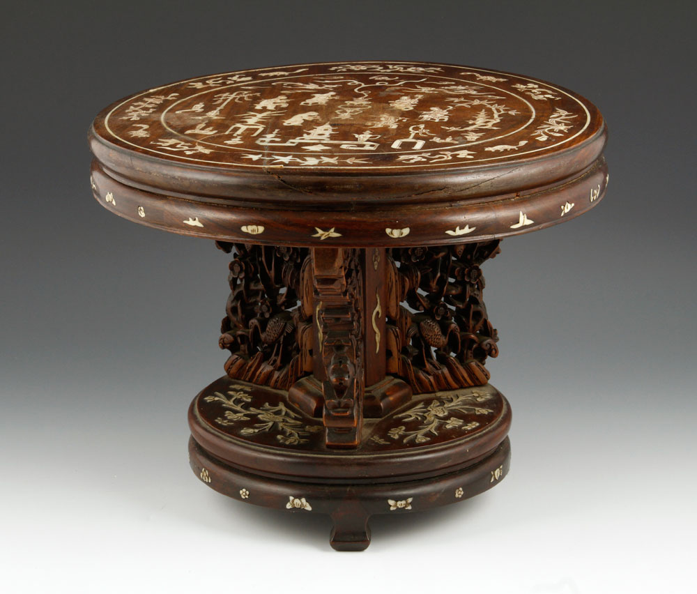 19th C. Chinese Miniature Table Miniature table, China, late 19th century, rosewood, with inlaid - Image 3 of 10