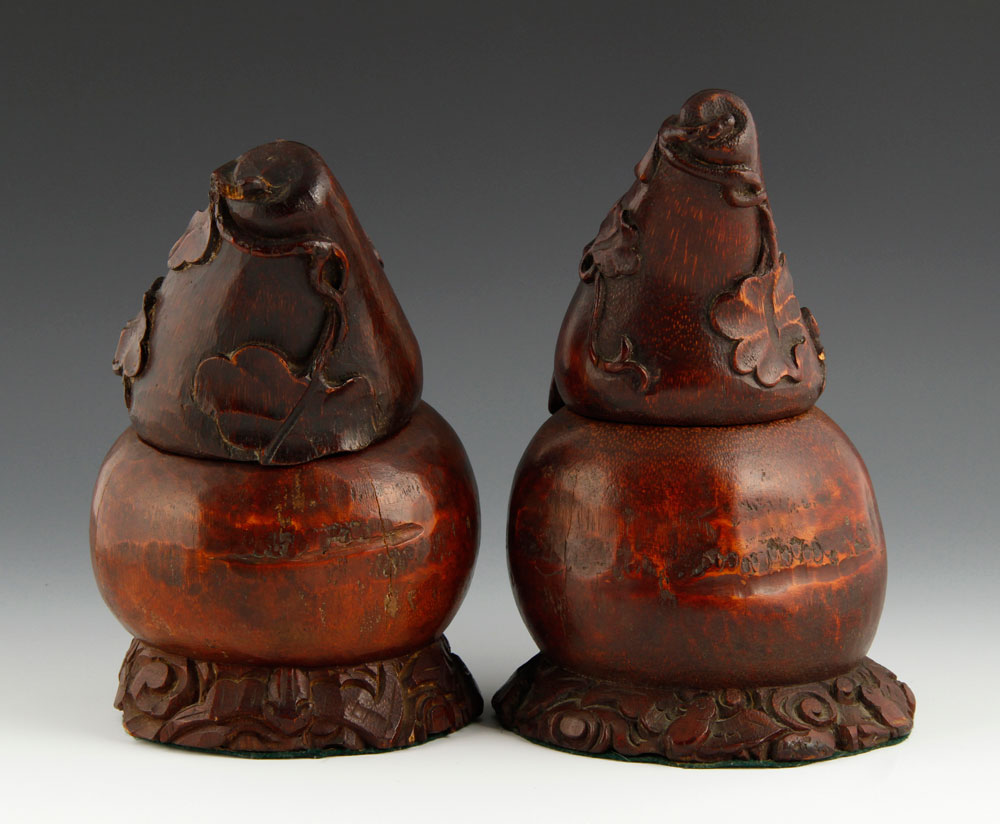 19th C. Chinese Bamboo Vessels Pair of vessels carved in the form of pears, China, 19th century, - Image 3 of 10