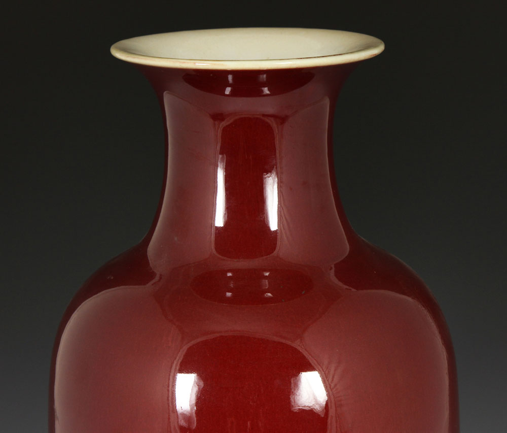 Pair of 19th C. Ox Blood Vases Pair of vases, China, 19th century, porcelain, with ox blood glaze, - Image 5 of 5