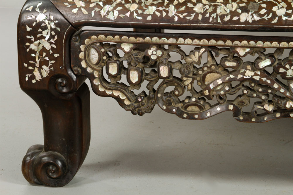 19th C. Chinese Bench Bench, China, 19th century, rosewood, with extensive mother of pearl inlay and - Image 12 of 17