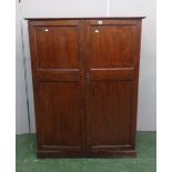 2 Door Low Oak Wardrobe on plinth base with shoe rack, 3 drawers & open shelves