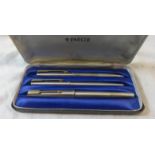 Parker Stainless Steel Gift Set in fitted box with gilt clips, 14k gold Streamline nib