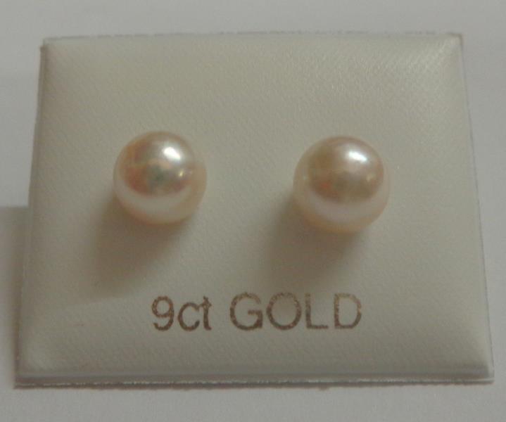 Pair 9ct Gold Cultured Pearl Stud Earrings