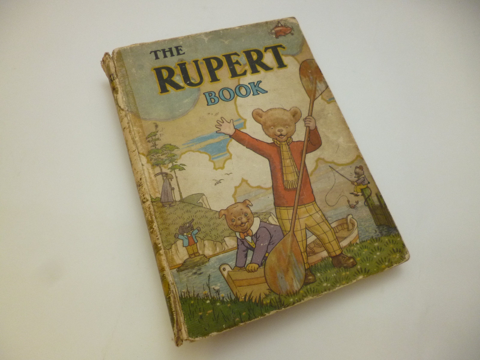 THE RUPERT BOOK, [1941] Annual, lacks rear ep, 4to, orig pict bds worn