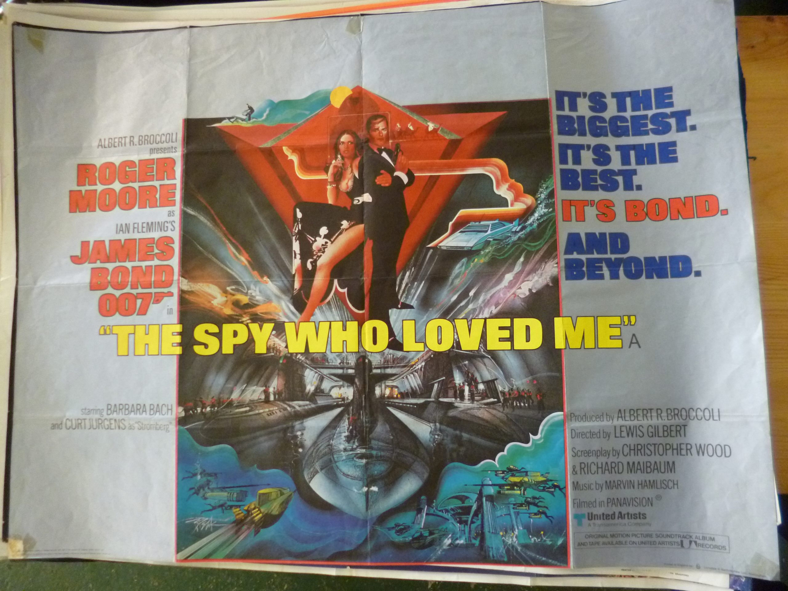 THE SPY WHO LOVED ME, film poster, starring Roger Moore and Barbara Bach, Quad 30" x 40" - Image 2 of 4