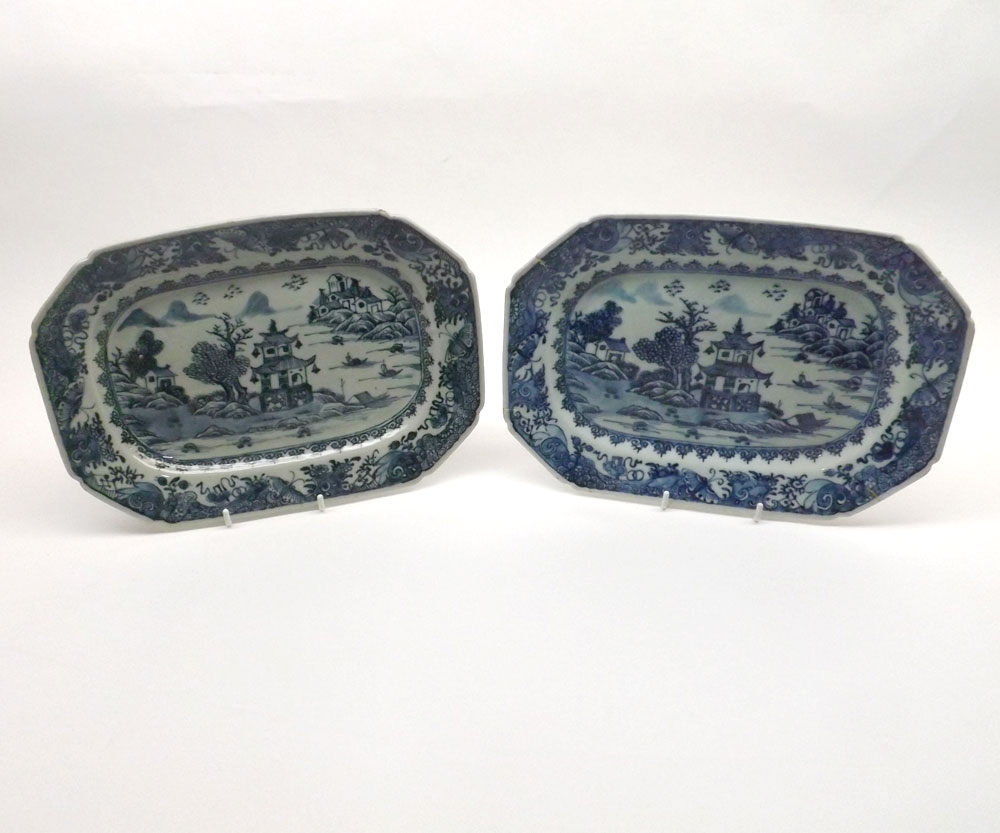 Pair of Nanking Platters of typical canted rectangular form, decorated in underglaze blue with