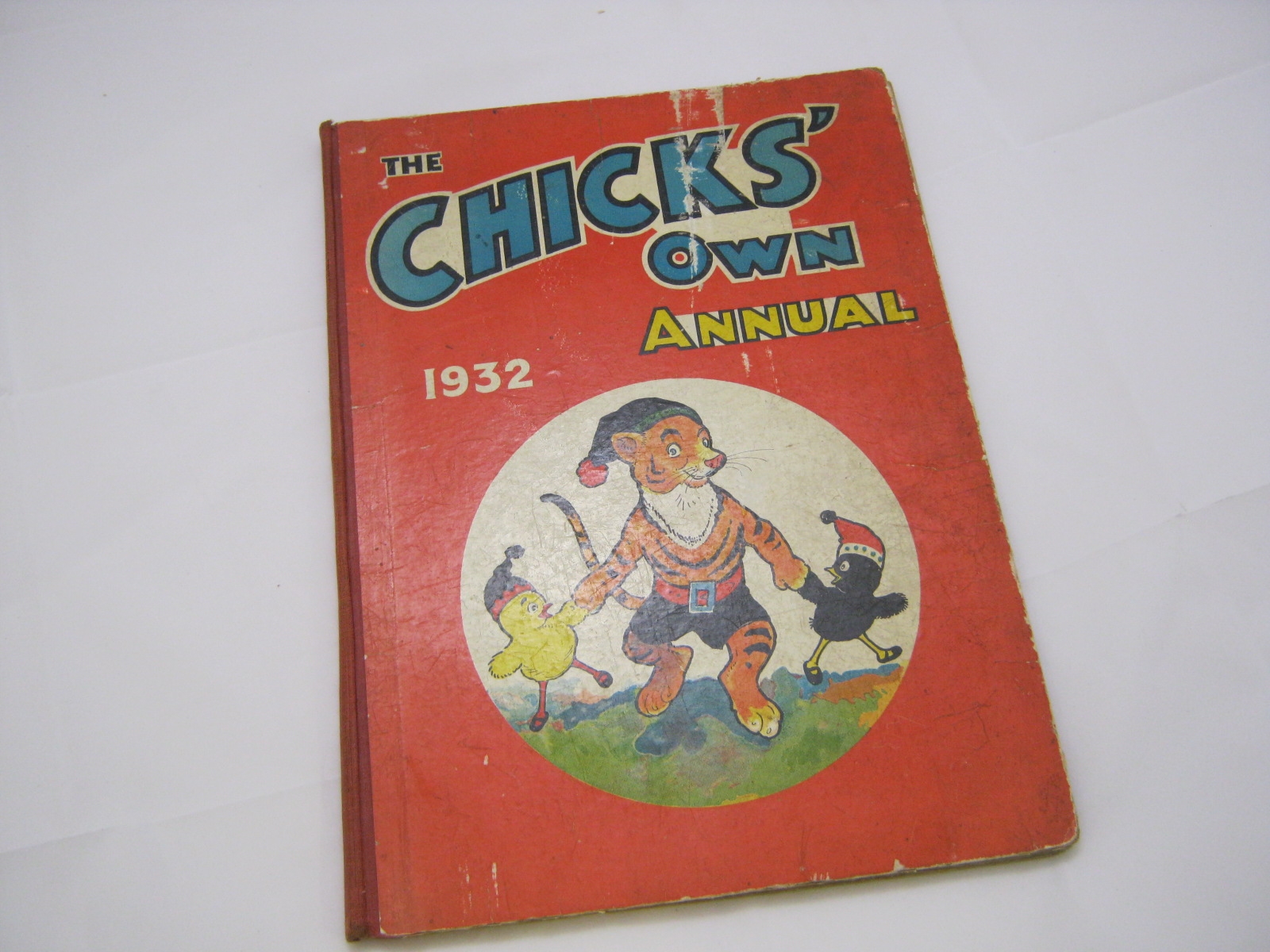 THE CHICKS' OWN ANNUAL, 1932, fo, orig cl bkd pict bds worn