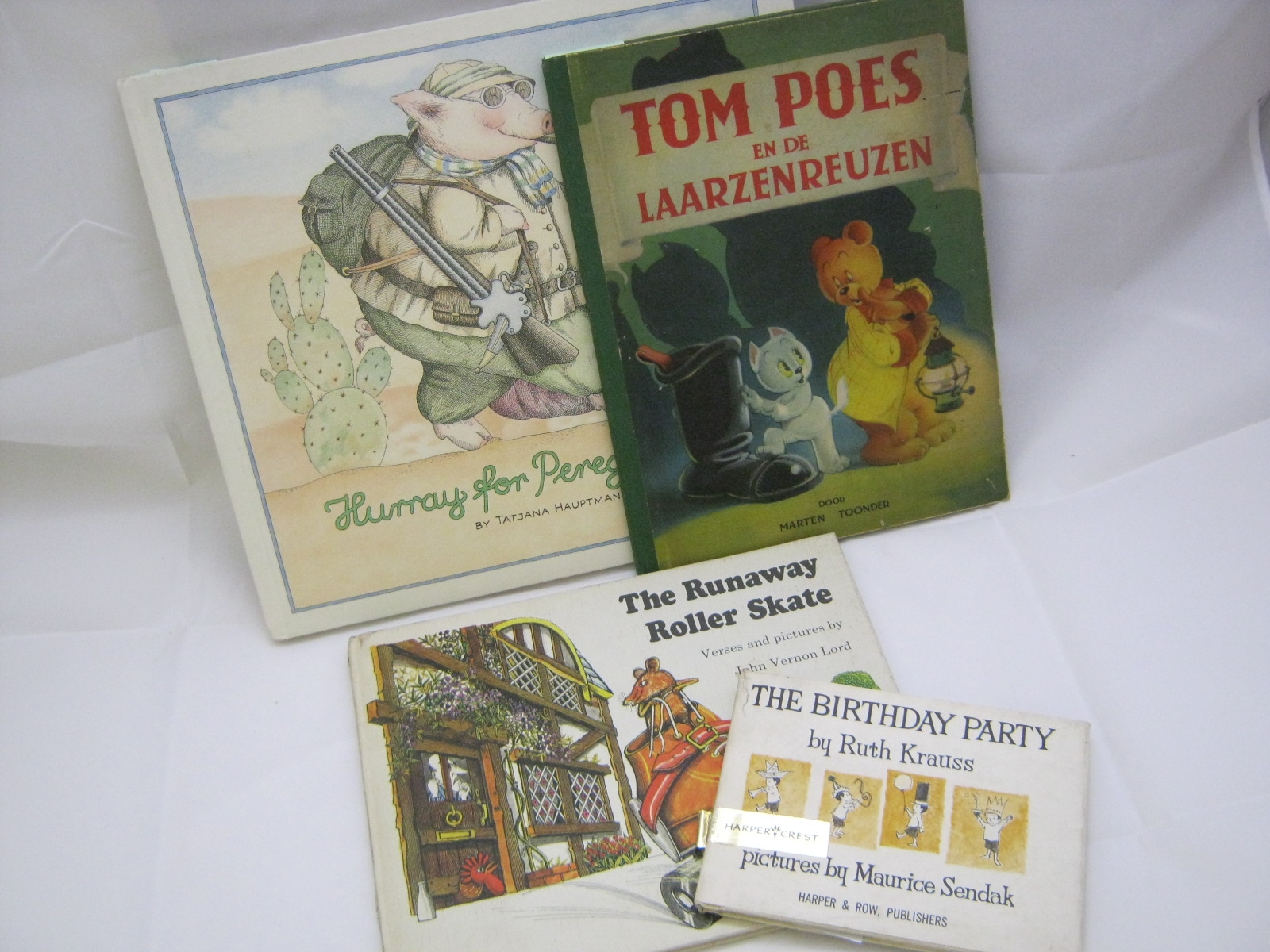 MARTEN TOONDER: TOM POES EN DE LAAZENREUZEN, Amsterdam [1948], 1st edn, 4to, orig cl backed pict