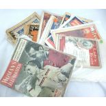 One box 60+ assorted vintage magazines circa 1920s to 1950s including WOMAN'S ILLUSTRATED, 40+