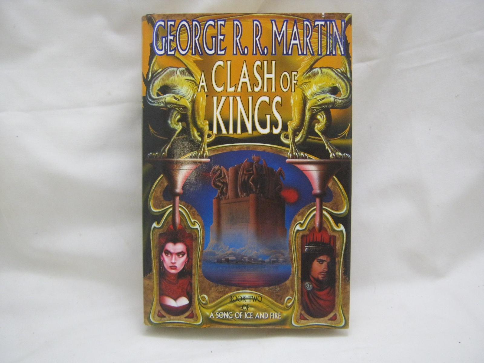 GEORGE R R MARTIN: A CLASH OF KINGS, 1998 1st edn, orig cl d/w